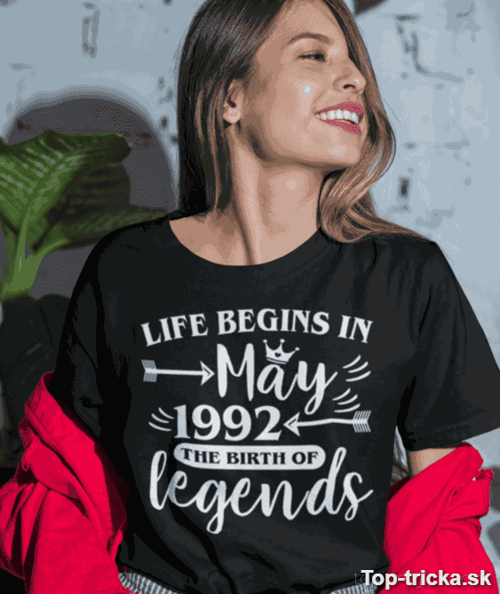 Vtipné tričko Life Begins In