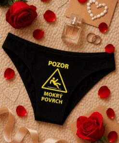 Vtipná dámska bielizeň pozor mokrý povrch