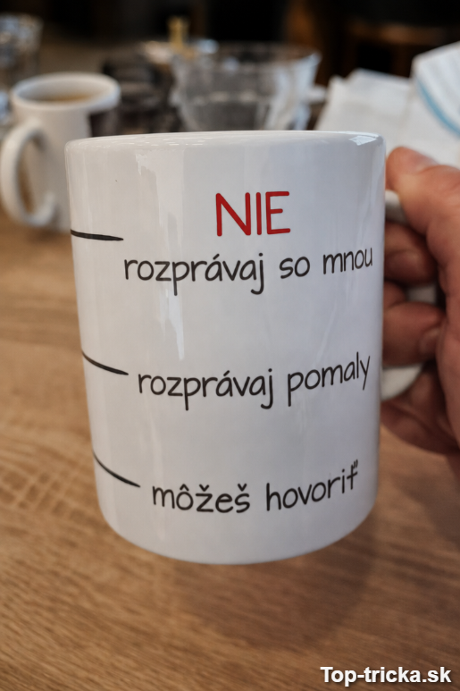 Vtipný hrnček nehovor so mnou